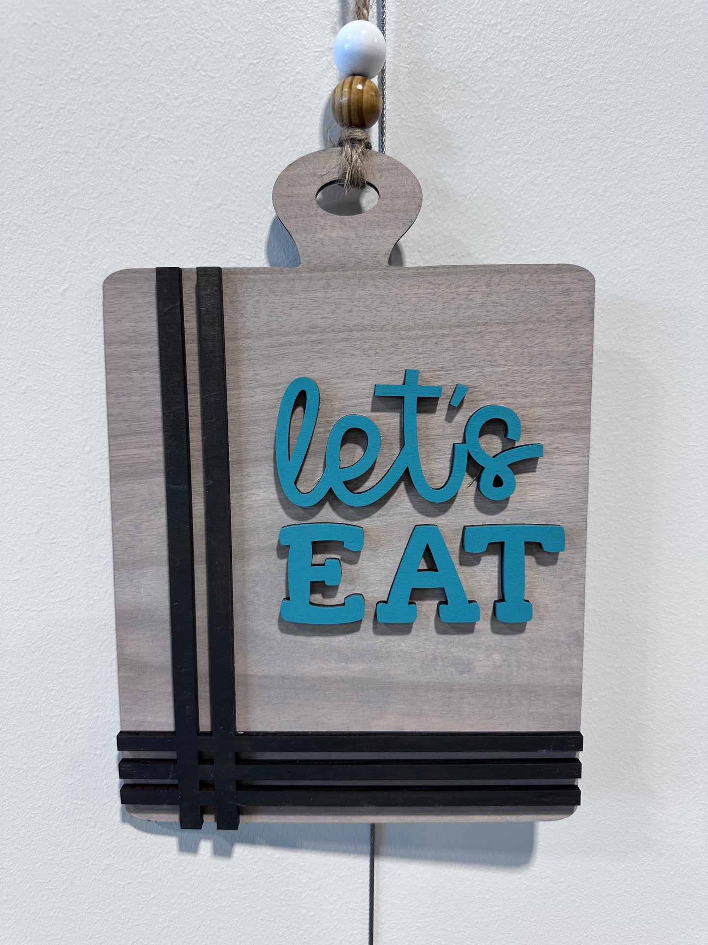 Cutting Board Inspired Sign - Let's Eat